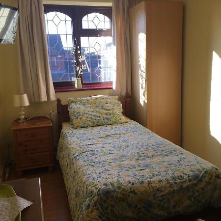 The Cedars House B&B Nuneaton Ngoại thất bức ảnh